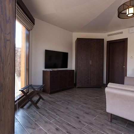 Hotel Al Badayer Retreat By Sharjah Collection Margham Exteriér fotografie A bedroom at the hotel