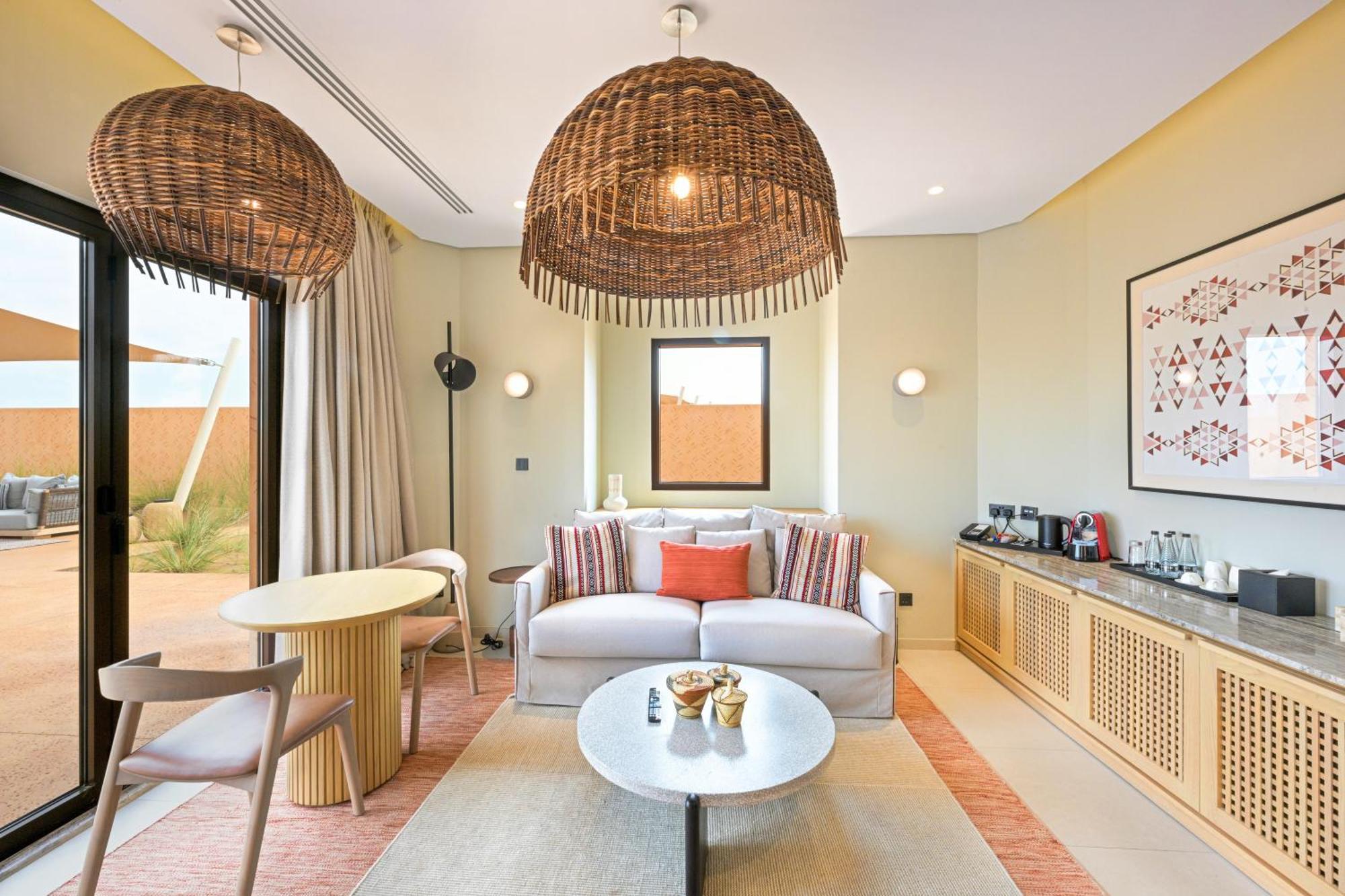 Hotel Al Badayer Retreat By Sharjah Collection Margham Exteriér fotografie A living room at the hotel